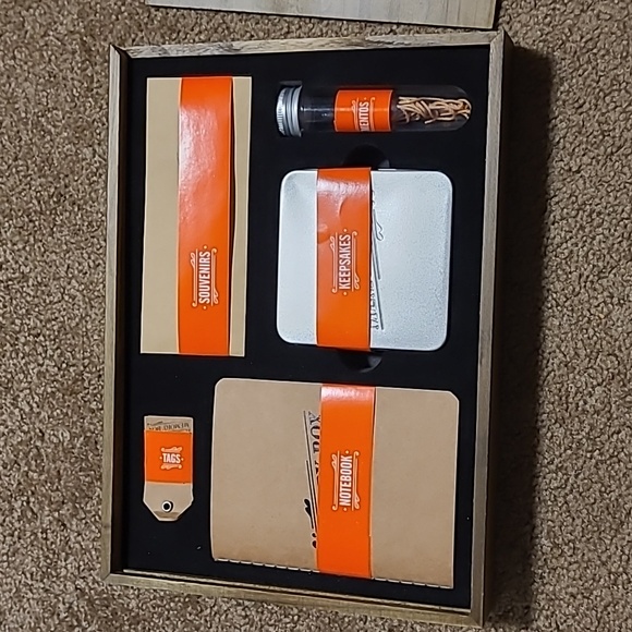 NWT! Luckies of London Memory Box - Picture 4 of 6